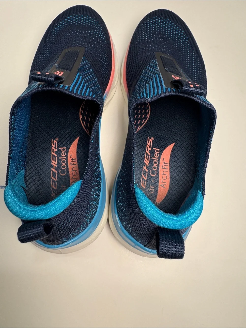 Skechers Navy and Teal Slip-On Glide-Step Sneakers
